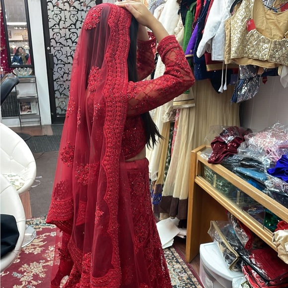 Red Lehenga / Lengha - Picture 5 of 13